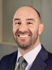 Photo of Garrett Davis